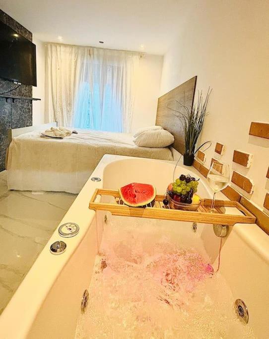 Studio Love Jacuzzi Marselha Exterior foto
